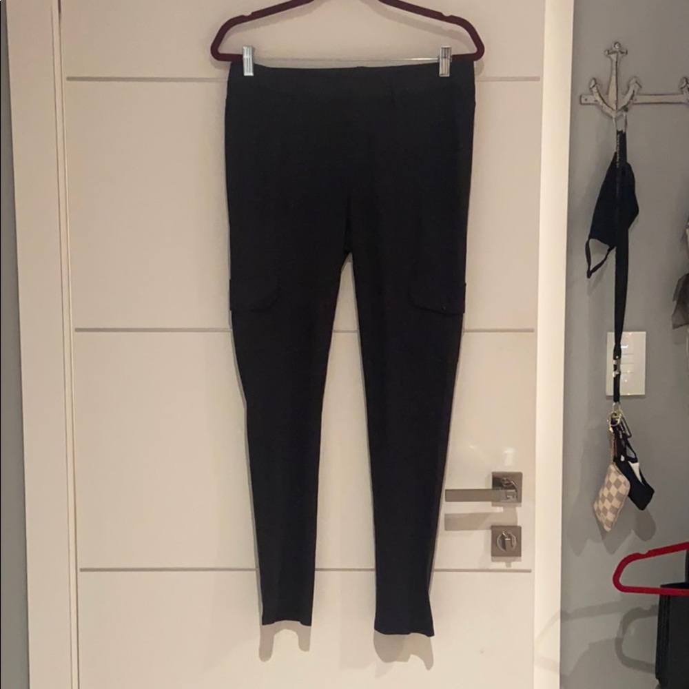 black comfy pants